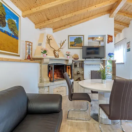 Holiday home Pool & House Betiga 2 - Happy